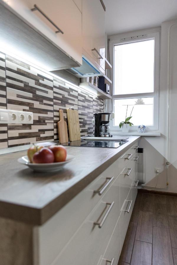 Sflower Apartman Eger Exteriör bild